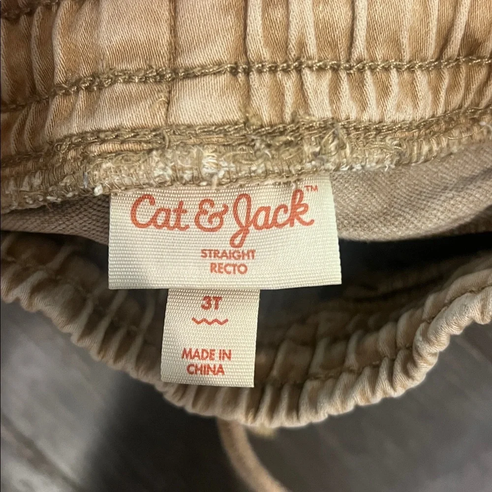 Cat & Jack stylish beige